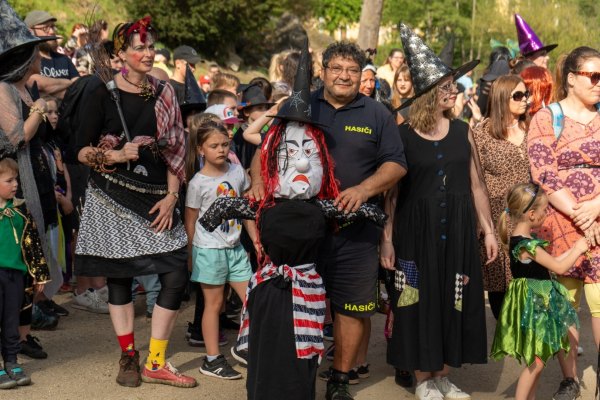 23. ČARODĚJNICKÝ SLET U MÁJKY - Den otevřených dveří ve škole čar a kouzel